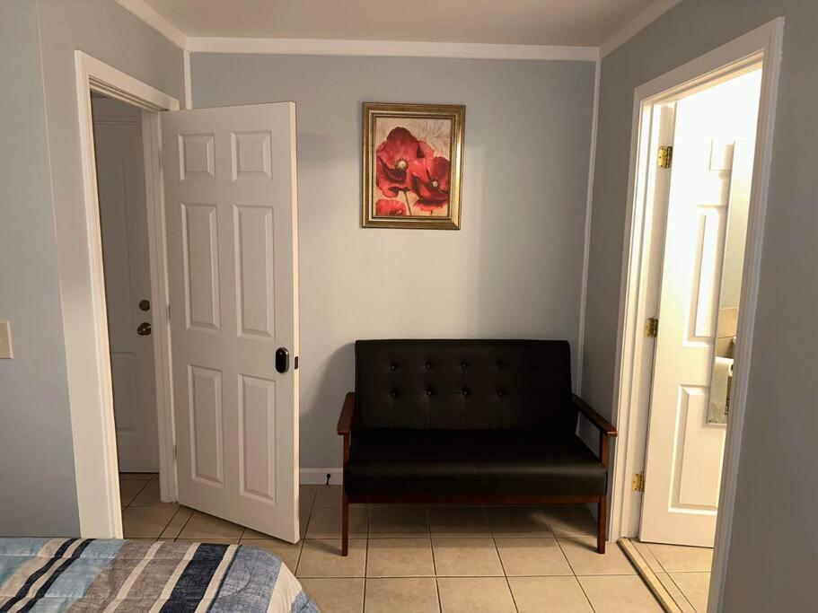 Like 4-star Hotel, But Cheaper!